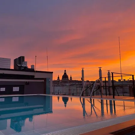 Apartment Royal In The Center With Free Parking! *