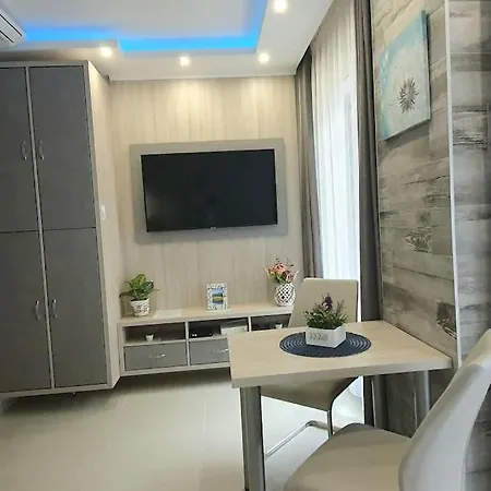 Apartment Royal In The Center With Free Parking! *