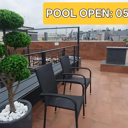 Royal In The Center With Free Parking! Budapest