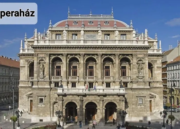 Márta&géza Premium In The Center Of With Free Parking Apartamento Budapest